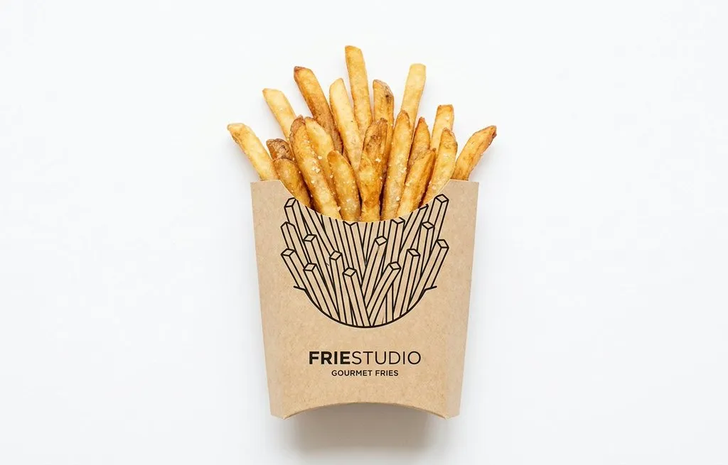 E-commerce Main Image - Minimalist Food Illustration and Photorealism Blend