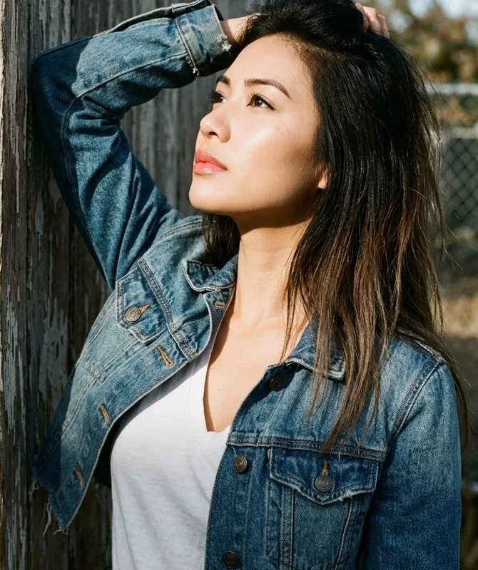 Profile / Avatar - 1990s Portrait Prompt for Gemini Nano Banana Pro